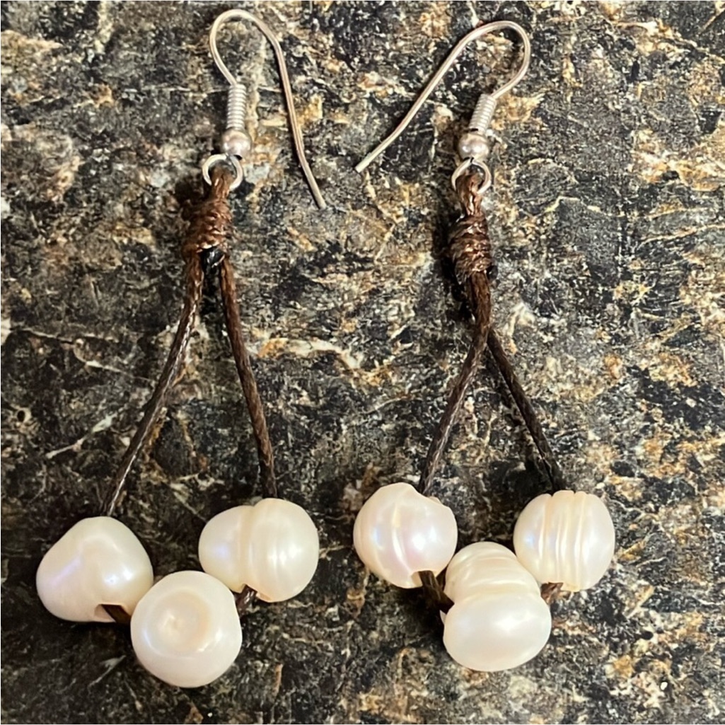 3/$15 3/26 Triple Pearl And Brown Cord Earrings